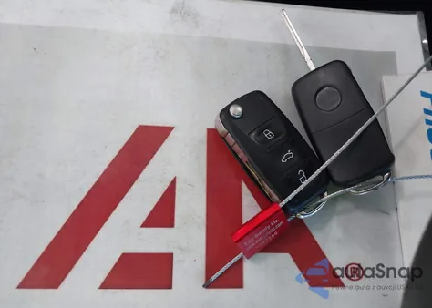 2013 Volkswagen Passat 2.5L S из США, поврежденный, VIN 1VWAP7A34DC057286